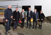 Ministar Šime Erlić posjetio Cernik i obišao gradilište Poljoprivredno poduzetničkog inkubatora i Franjevački samostan