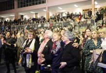 Sutra humanitarna akcija “Svjetlo želja”: Nastupaju TS “Satir”, Vokalna skupina “Aurora”, Mažoretkinje Grada Nove Gradiške