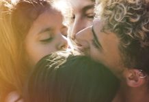 Pogledajte u kinu dramu: DOMAĆINSTVO ZA POČETNIKE