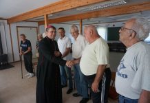 Biskup Ivo posjetio prognaničko naselje Kovačevac