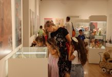 Putovanje u prošlost: U Gradskom muzeju otvorena izložba “Uspomene na djetinjstvo”