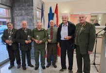 Uz stogodišnju obljetnicu Šljuke; Božić, Krajačić, Kovačić, Pintarić i Sremac primili plaketu za 50 i više godina staža