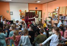 U Gradsko knjižnici Nova Gradiška održana zanimljiva “Bajkopričaonica”