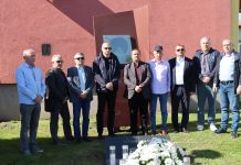 Delegacije Kruševa i Nove Gradiške odale počast glazbenoj ikoni Toši Proeskom