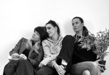 Podsjetnik: Večeras u Domu kulture ne propustite kazališnu predstavu “Tri sestre na Instagramu”