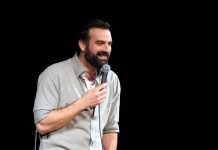 Ivan Šarić stand up-om oduševio novogradišku publiku