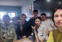 EuroCodeCup: Djevojčice iz OŠ Matija Gubec Cernik druge na europskom natjecanju u programiranju