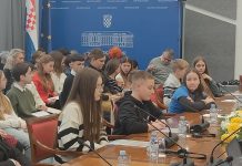 Matea Brčić i Lovro Vlaović u Hrvatskom saboru