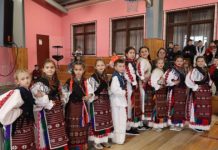 Ministarstvo znanosti, obrazovanja i mladih podržalo mlade folkloraše OŠ Ante Starčević Rešetari