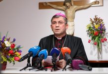 Uskrsna čestitka biskupa msgr. Ive Martinovića