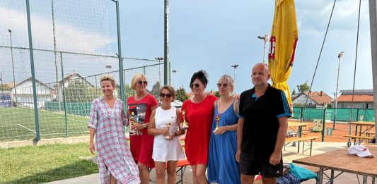 Teniski klub Nova Gradiška: Održan tradicionalni turnir parova