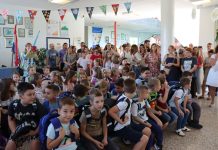 Prvašići Gajevci i Lovrakovci u fokusu: Školske priredbe, podrška ravnateljica i darovi Grada!