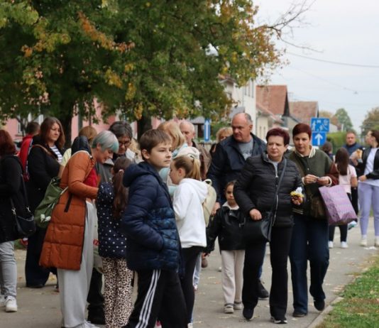Naša pozitiva: Održan “Sajmeni dan” u OŠ Mato Lovrak
