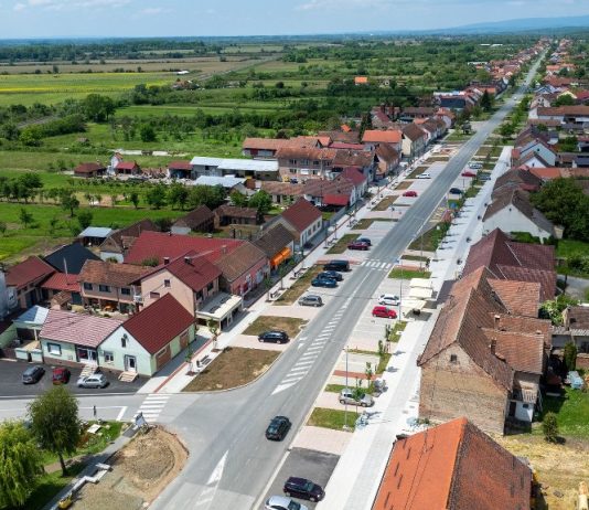 Uređen centar Nove Kapele: Pogledajte kako je izgledao prije, a kako sada
