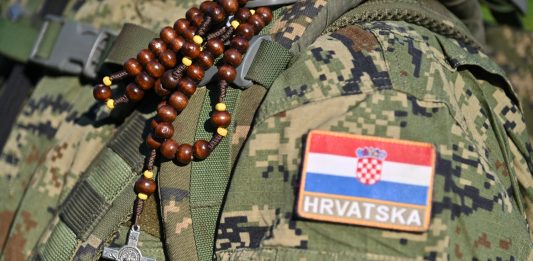 MORH definira pravila za vojni rok: Pozivi, pregledi, duga kosa dozvoljena?