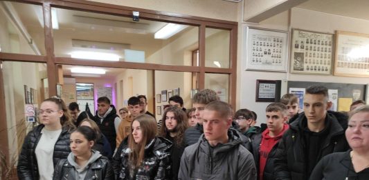 Vjeroučiteljica Marina Dedoević i nastavnica Sara Granda inspirirale učenike