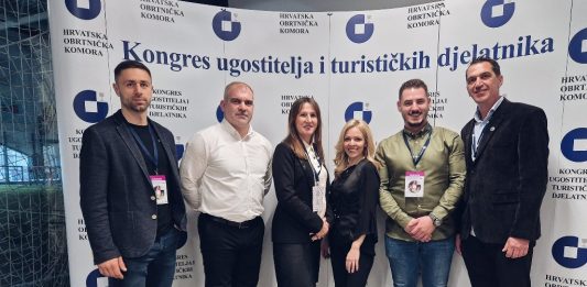 Na kongresu ugostitelja i turističkih djelatnika HOK-a: Priznanje predsjedniku Ceha novogradiških ugostitelja Davoru Beniću