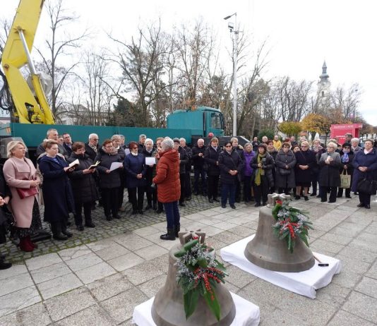 Blagoslovljena zvona za crkvu sv. Terezije Avilske u Novoj Gradiški