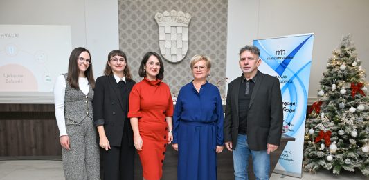 Novogradiška Matica i Ustanova Zubović: Ljekarnička tribina otkrila najveće bogatstvo profesije – ljude naše zajednice!