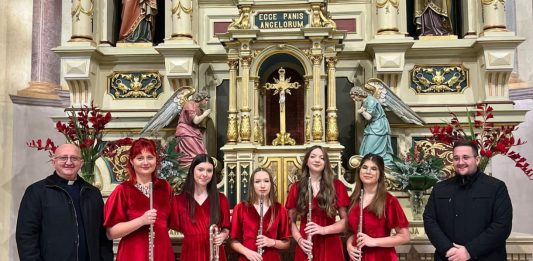 Ususret Došašću: Održan koncert duhovne glazbe “Anima Christi” u obradi kvarteta flauta