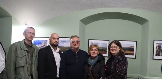 U Galeriji pod boltama otvorena izložba fotografija “Slavonci na Durmitoru”