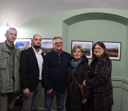 U Galeriji pod boltama otvorena izložba fotografija “Slavonci na Durmitoru”