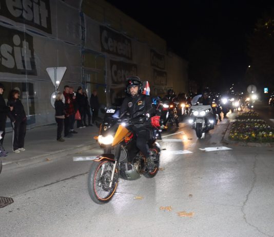 Karavana Prevlaka – Vukovar: Put sjećanja na žrtvu Vukovara, stotine motorista zaustavilo se Novoj Gradiški