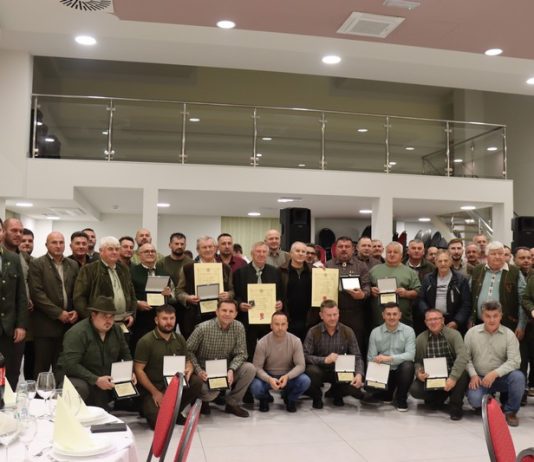 Dobra im kob: Lovačka udruga “Gostinac” Rešetari proslavila 80 godina rada i postojanja