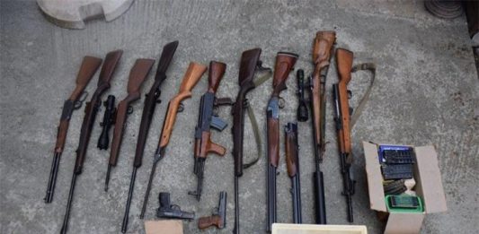 Građani predali veću količinu oružja, minsko-eksplozivnih sredstava i streljiva