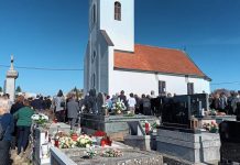 Blagdan je Svih svetih: Brojni građani obilaze posljednja počivališta svojih najmilijih