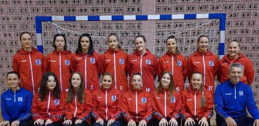 Planinarenje RK Slavonka u sklopu projekta „Odrastimo uz sport!”