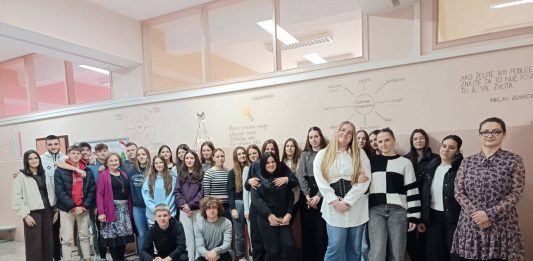 Mladi volonteri spremni za nove izazove: Učenici EEŠ Nova Gradiška prošli edukaciju u sklopu projekta ‘Volontiram’”