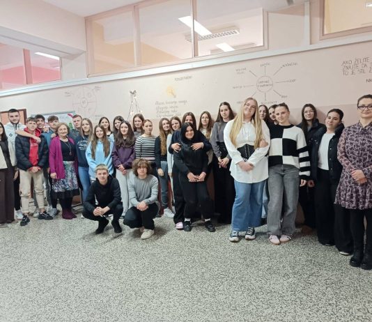 Mladi volonteri spremni za nove izazove: Učenici EEŠ Nova Gradiška prošli edukaciju u sklopu projekta ‘Volontiram’”