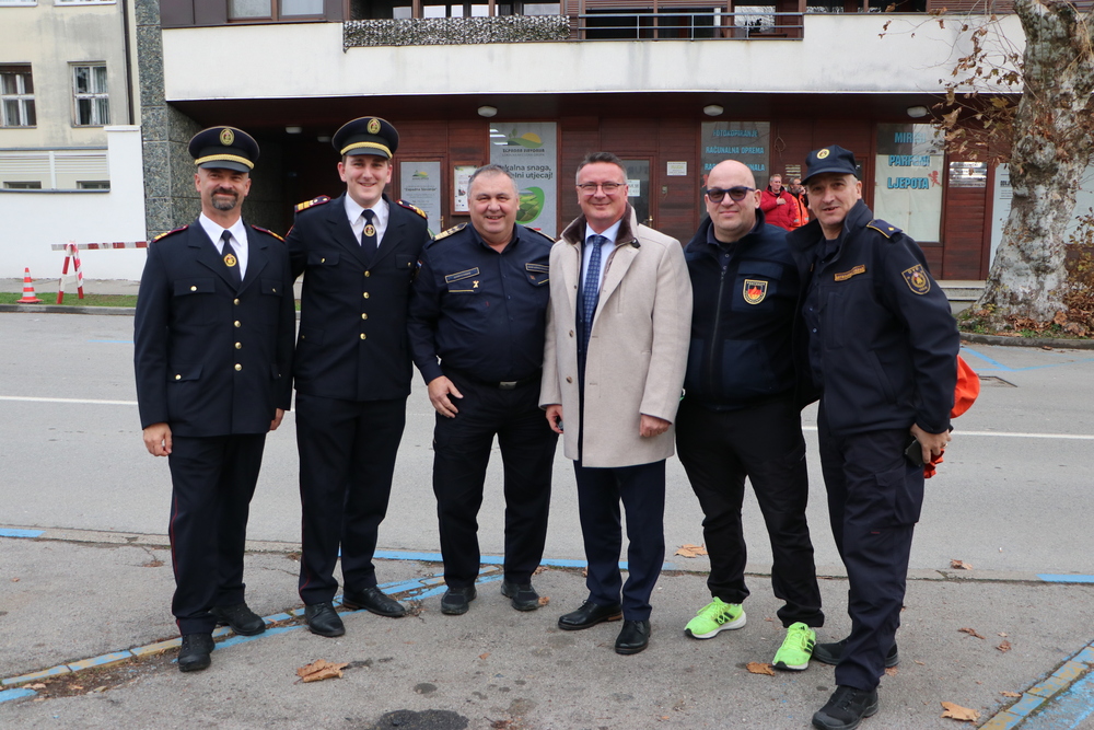 597884868_10229344903637045_1891218188433540278_n