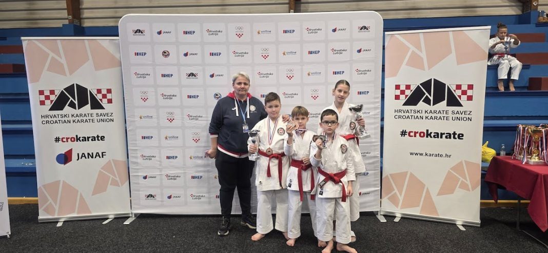 598568149_1321971043065787_7253289957231683774_n