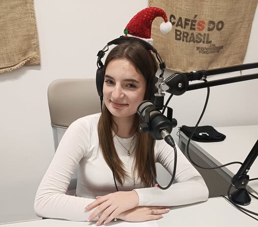 Poslušajte božićnu radijsku emisiju učenika novogradiške Gimnazije