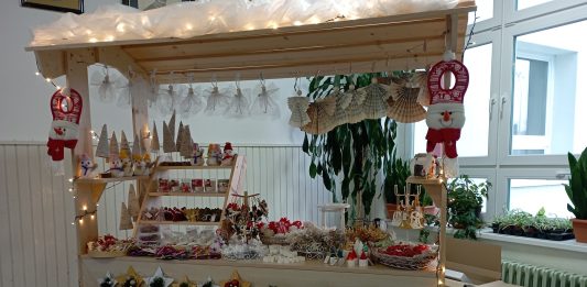 Božićni sajam školske zadruge oduševio učenike i učitelje