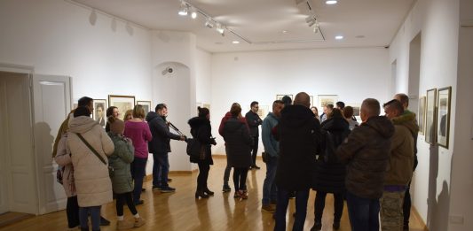 U Gradskom muzeju Nova Gradiška otvorena izložba “Ivan Domac – zapisi iz Slavonije”