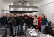 Veselo i raspjevano: Advent u Starom Petrovom Selu okupio brojne posjetitelje