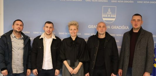 Grad Nova Gradiška nagradio uspješne sportaše i trenere