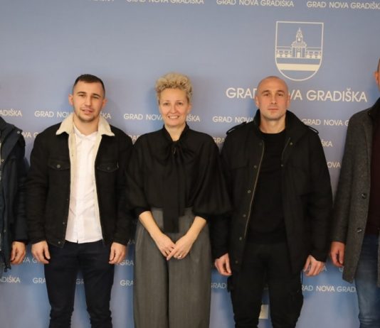 Grad Nova Gradiška nagradio uspješne sportaše i trenere