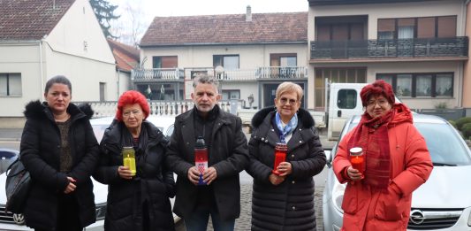 U spomen na Josipa Jurja Strossmayera: Članovi Ogranka Matice položili vijence u Novoj Gradiški!