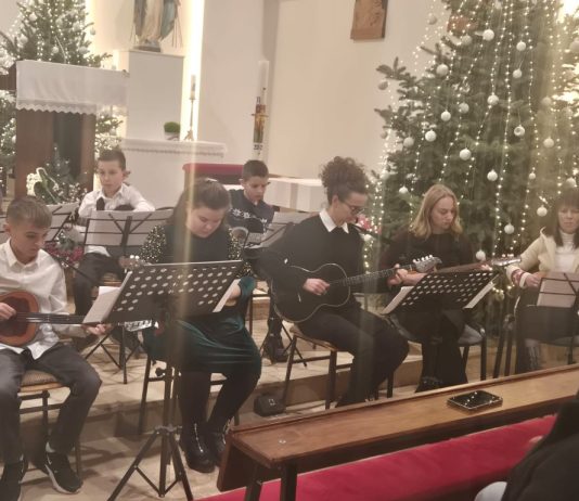 Održan Božićni koncert polaznika Glazbene škole Župe Zapolje