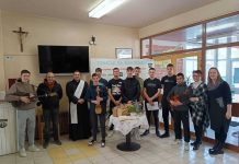 Elektrotehnička i ekonomska škola: Blagoslov učenika, djelatnika i škole