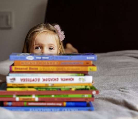 Počinje nacionalni čitalački izazov „15 po 15: cijela Hrvatska čita djeci“ – 15 dana čitanja koji mogu promijeniti djetetovu budućnost