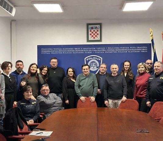 Uz zadržanu razinu razriješenosti i povoljne trendove u više značajnih područja, stanje sigurnosti na području policijske uprave je povoljno