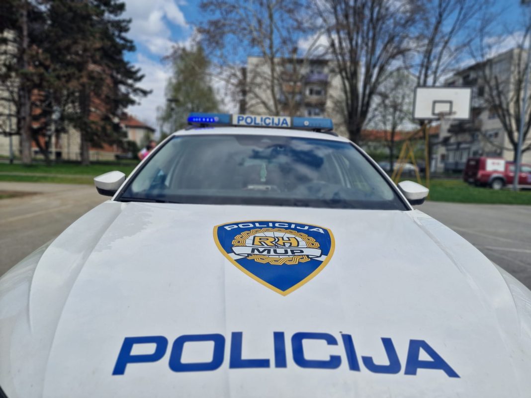 policija-up-1068x801-1