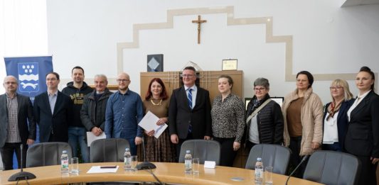 Brodsko posavska županija: Potpisano 56 ugovora za programe javnih potreba u kulturi