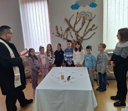 Blagoslov koji se pamti: Mir i zajedništvo ispunili područne škole u Sičicama i Vrbju