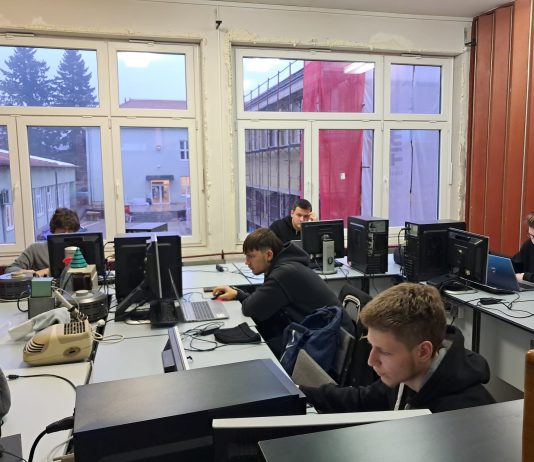 U Elektrotehničkoj i ekonomskoj školi održano školsko WorldSkills natjecanje u izradi programskih rješenja